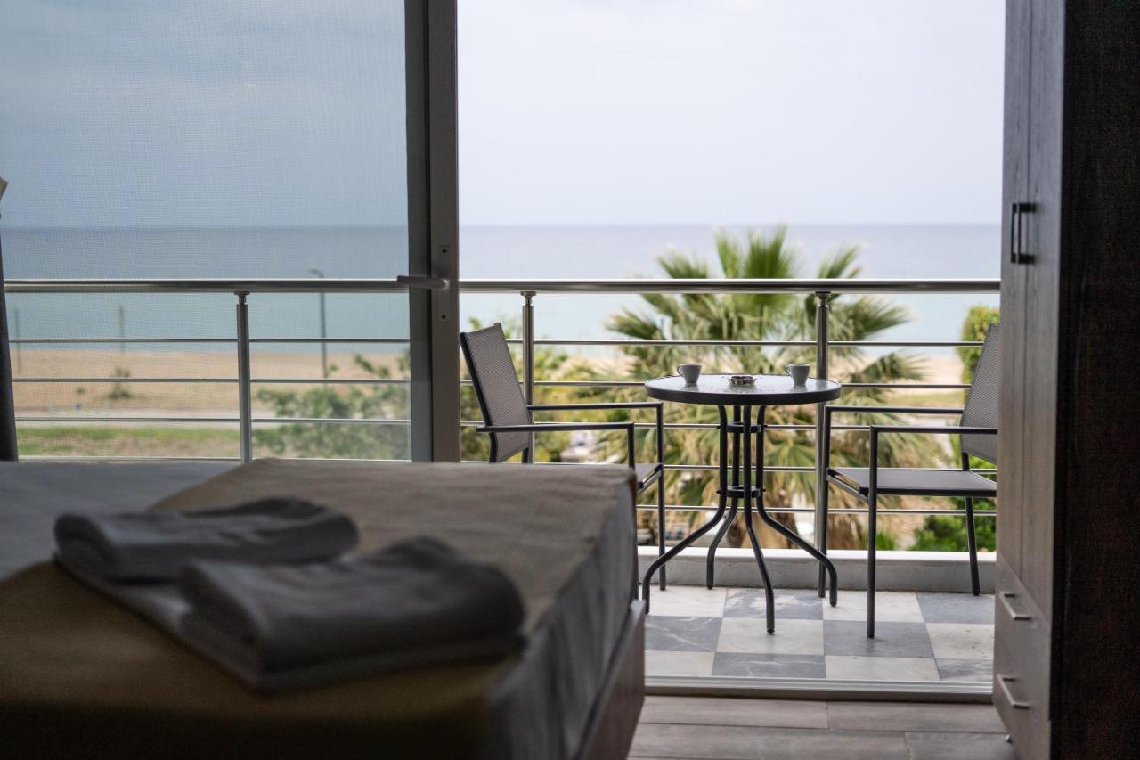 Nikolaidis Apartments Nea Plagia Exteriér fotografie